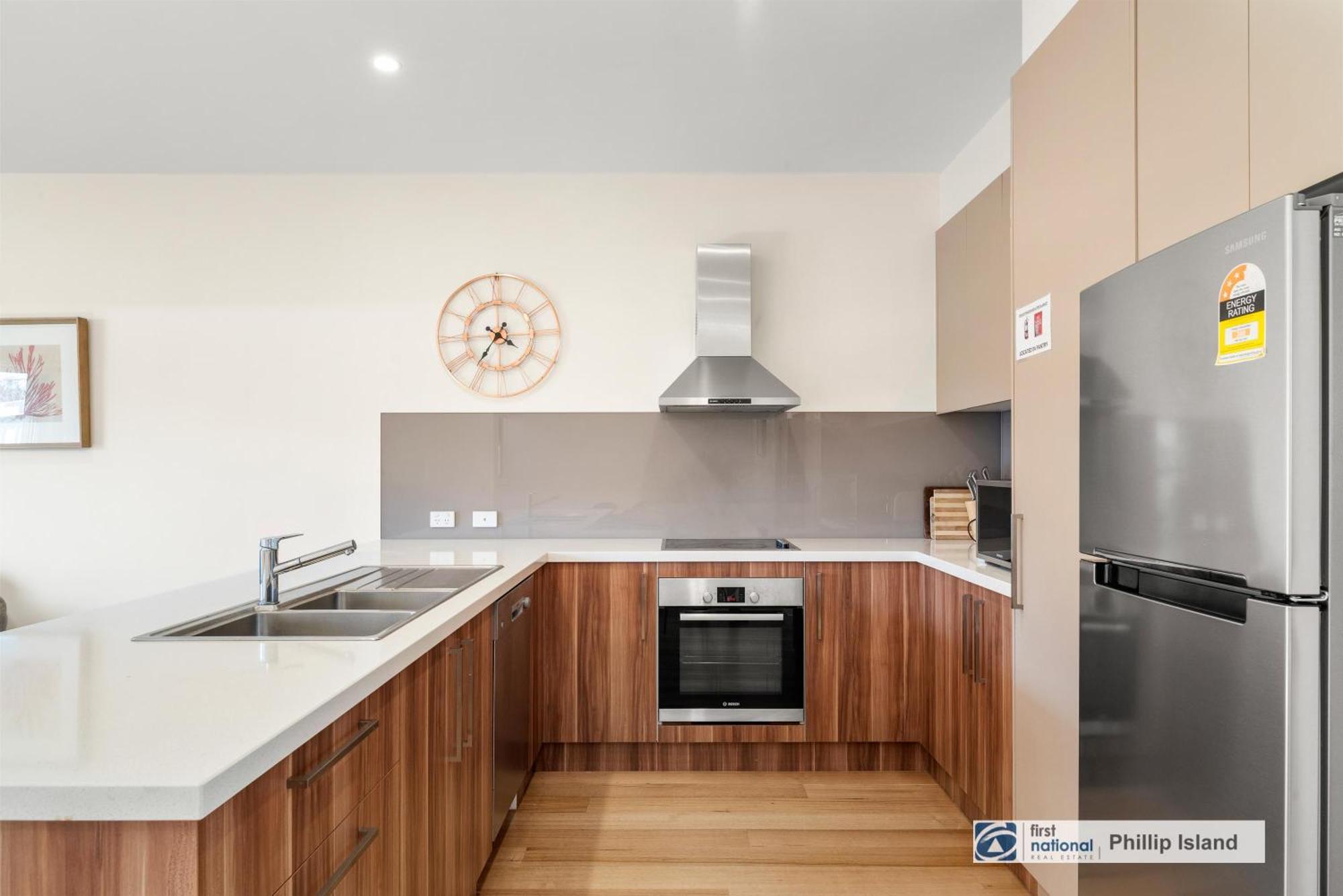 Вилла 3-6 Broughton Ave, Коув Экстерьер фото